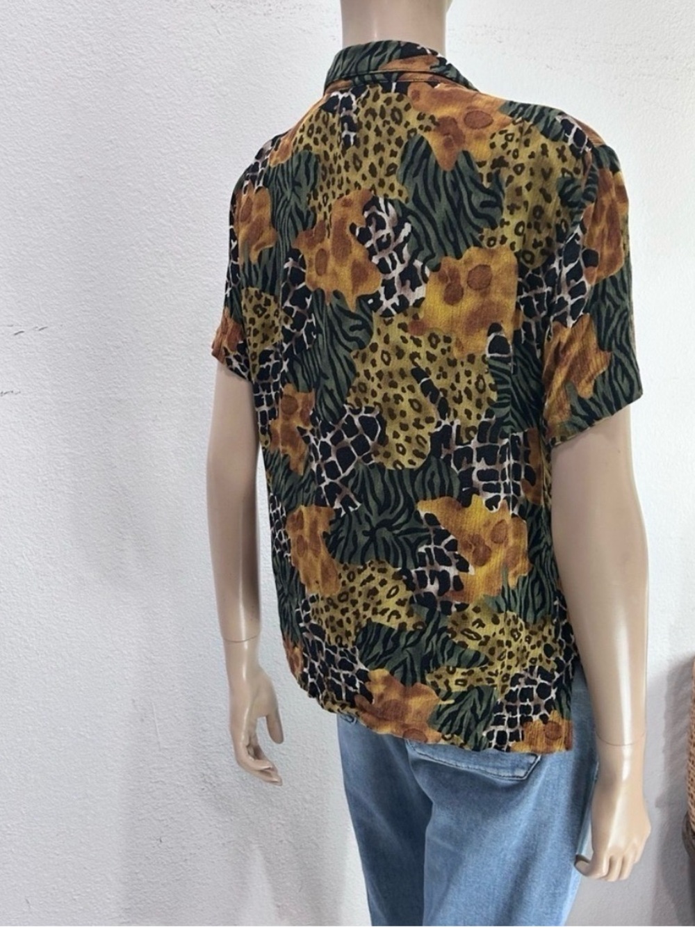 Requirements Leopard & Floral Short Sleeve Button-Down Shirt - Black & Brown - Picture 6 of 13